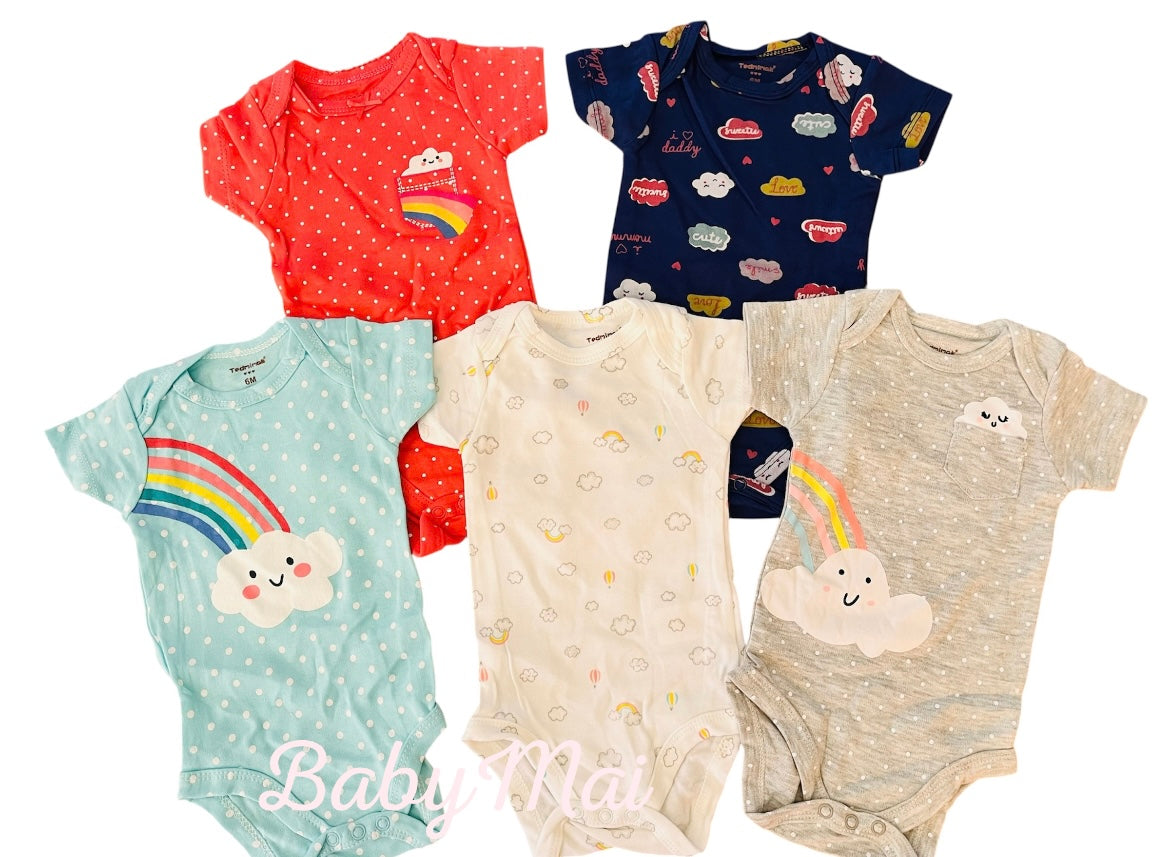 Pack de 5 bodys Nube, talla 12, 18 y 24 meses